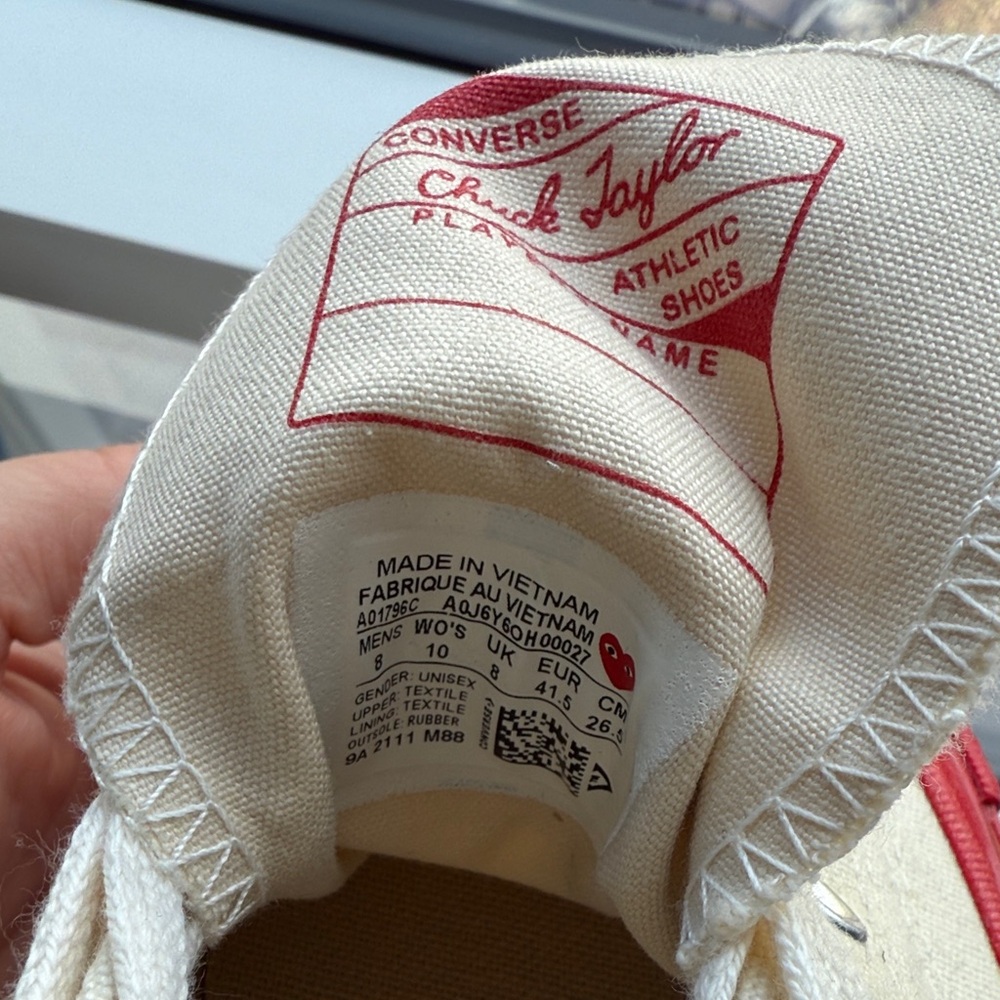 NWT Comme des Garcons PLAY Red and White Sneakers - Picture 3 of 5